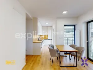 Pronájem bytu 2+kk, Zlín, Tyršovo nábřeží, 52 m2