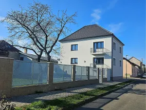 Prodej rodinného domu, Všetaty, V Sejtí, 140 m2