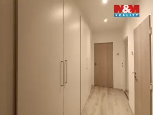 Pronájem bytu 2+1, Ostrava - Poruba, Francouzská, 52 m2