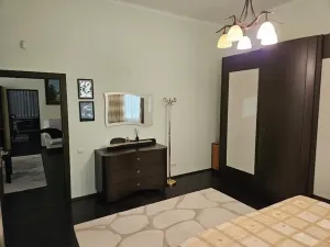 Prodej bytu 3+1, Karlovy Vary, Krále Jiřího, 154 m2