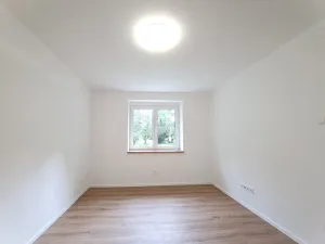 Pronájem bytu 2+1, Kladno, Petrohradská, 54 m2