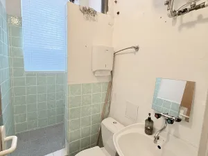 Pronájem obchodního prostoru, Plzeň, Slovanská, 18 m2