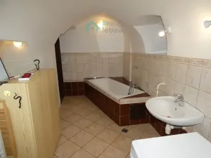 Prodej rodinného domu, Svratka, Libušina, 200 m2