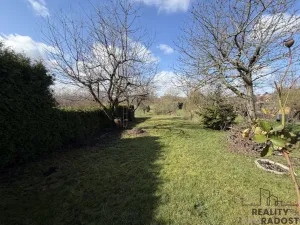 Prodej zahrady, Praha - Horní Počernice, 291 m2