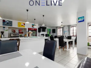 Prodej ubytování, Starý Plzenec, Masarykovo náměstí, 480 m2