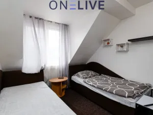 Prodej ubytování, Starý Plzenec, Masarykovo náměstí, 480 m2