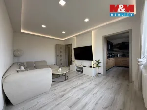 Pronájem bytu 2+1, Karviná - Mizerov, tř. Těreškovové, 55 m2