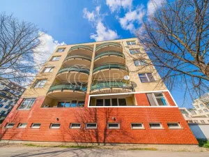 Prodej bytu 3+kk, Praha - Hlubočepy, Voskovcova, 88 m2