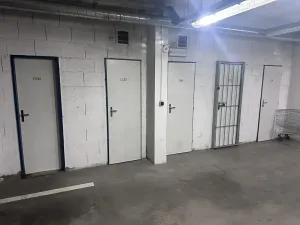 Pronájem bytu 2+kk, Praha - Řeporyje, Dělená, 57 m2