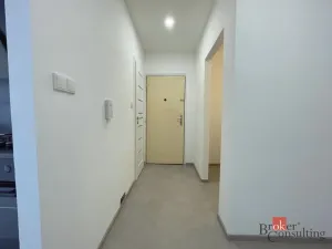 Pronájem bytu 2+1, Plzeň - Lobzy, Pod Vrchem, 61 m2