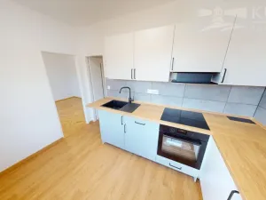 Pronájem bytu 2+1, Příbram, 28. října, 57 m2