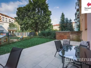 Pronájem bytu 2+kk, Pardubice, Nerudova, 30 m2