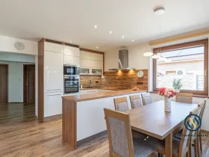 Prodej rodinného domu, Starovičky, 162 m2