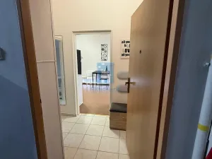 Pronájem bytu 2+kk, Plzeň, Koterovská, 70 m2