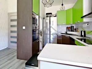 Prodej bytu 3+kk, Polerady, 85 m2