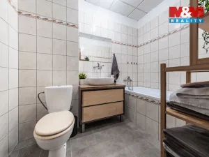 Prodej výrobních prostor, Droužkovice, Rudé armády, 486 m2