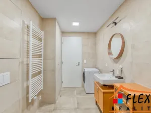 Pronájem bytu 2+kk, Ostrava, F. X. Riepla, 68 m2