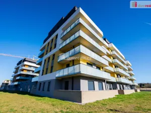 Pronájem bytu 2+kk, České Budějovice - České Budějovice 2, Branišovská, 77 m2