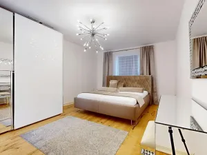 Prodej rodinného domu, Praha - Pitkovice, Žampiónová, 190 m2