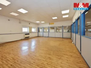 Pronájem obchodního prostoru, Havlíčkův Brod, Havířská, 2200 m2