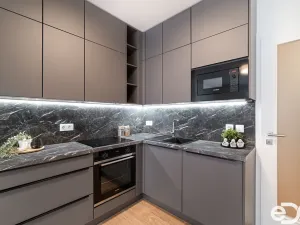 Prodej bytu 2+kk, Praha - Hrdlořezy, Mezilehlá, 65 m2