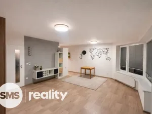 Pronájem bytu 1+kk, Brno - Židenice, Bělohorská, 40 m2