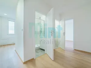 Pronájem bytu 2+1, Ostrava, U Školky, 52 m2