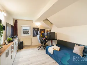 Prodej rodinného domu, Český Krumlov, Hřbitovní, 220 m2