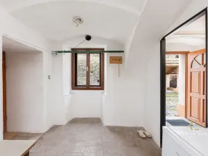 Prodej vícegeneračního domu, Chotiněves, 495 m2