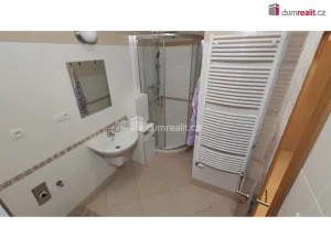Pronájem bytu 1+kk, Praha - Horní Měcholupy, Hornoměcholupská, 37 m2