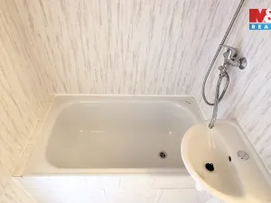 Pronájem bytu 1+1, Hodkovice nad Mohelkou, Podlesí, 36 m2