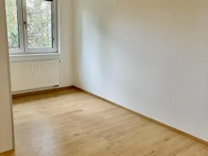 Pronájem rodinného domu, Praha - Klánovice, Smidarská, 126 m2