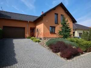 Prodej rodinného domu, Hustopeče, Gen. Peřiny, 201 m2