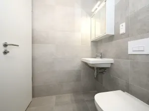 Pronájem bytu 1+kk, Praha - Střížkov, Střížkovská, 37 m2