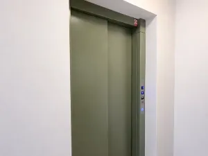 Prodej bytu 2+kk, Praha - Černý Most, Arnošta Valenty, 51 m2