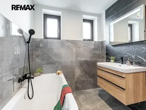 Prodej vily, Jindřichův Hradec, Spojovací, 183 m2