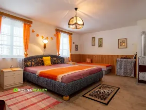 Prodej rodinného domu, Lipová, 230 m2