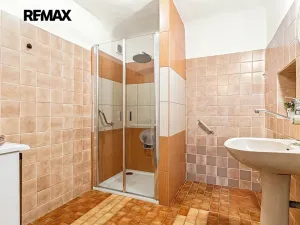 Prodej bytu 4+1, Praha - Malá Strana, Valdštejnská, 117 m2