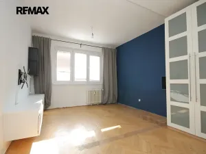 Pronájem bytu 2+1, Praha - Malešice, Troilova, 53 m2