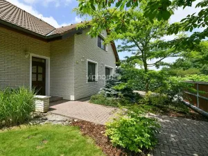 Pronájem vily, Průhonice, Jetelová, 370 m2