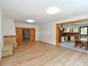 Pronájem vily, Průhonice, Jetelová, 370 m2