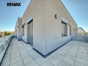 Pronájem bytu 2+kk, Kolín, Pražská, 54 m2