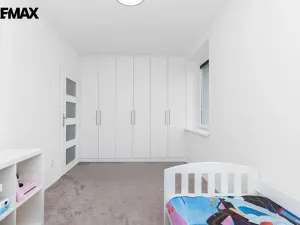 Prodej bytu 3+1, Hradec Králové - Pražské Předměstí, Baarova, 77 m2