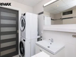 Prodej bytu 3+1, Hradec Králové - Pražské Předměstí, Baarova, 77 m2