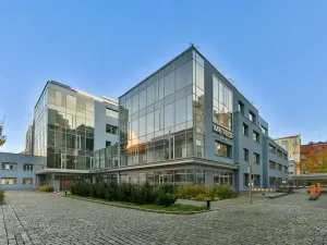 Pronájem kanceláře, Praha - Karlín, Sokolovská, 137 m2