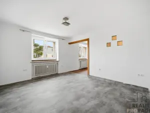 Prodej bytu 1+1, Rybitví, Činžovních domů, 30 m2