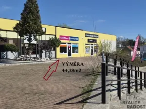 Pronájem obchodního prostoru, Pohořelice, Znojemská, 44 m2
