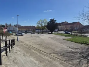 Pronájem obchodního prostoru, Pohořelice, Znojemská, 44 m2