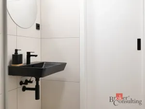 Pronájem bytu 1+kk, Praha - Vršovice, Krymská, 25 m2