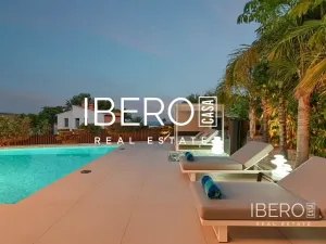 Prodej rodinného domu, Moraira, Španělsko, 350 m2